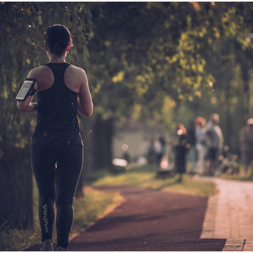 Can I Train for a Marathon and Freeze My Eggs?